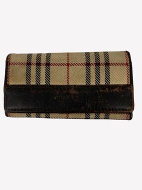 Burberry Nova Check Vintage Key Holder Leather with Embossed Logo with COA